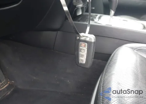 2013 Hyundai Genesis 3.8 из США, поврежденный, VIN KMHGC4DD8DU253541